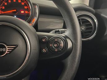 MINI HATCH 1.5 Cooper Classic Hatchback 5dr Petrol Manual Euro 6 (s/s) (136