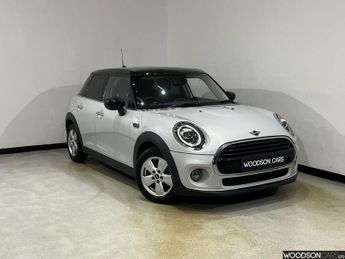 MINI HATCH 1.5 Cooper Classic Hatchback 5dr Petrol Manual Euro 6 (s/s) (136