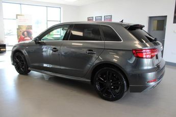 AUDI A3 1.0 TFSI 30 S line Sportback 5dr Petrol S Tronic Euro 6 (s/s) (1
