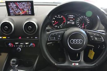 AUDI A3 1.0 TFSI 30 S line Sportback 5dr Petrol S Tronic Euro 6 (s/s) (1