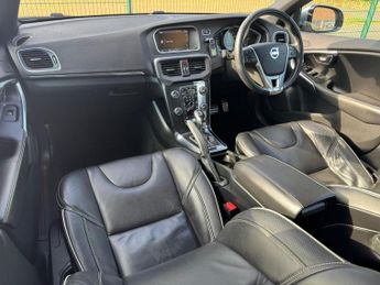 VOLVO V40 1.6 T4 R-Design Lux Nav Hatchback 5dr Petrol Powershift Euro 5 (
