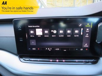 SKODA OCTAVIA 1.4 TSI iV 13kWh SE Technology Hatchback 5dr Petrol Plug-in Hybr