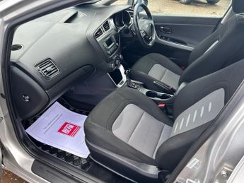 KIA CEED 1.6 CRDi 2 Hatchback 5dr Diesel Auto Euro 5 (126 bhp)