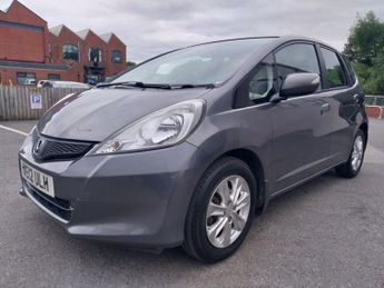 HONDA JAZZ 1.4 i-VTEC ES Hatchback 5dr Petrol CVT Euro 5 (99 ps)