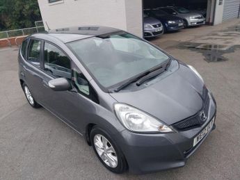 HONDA JAZZ 1.4 i-VTEC ES Hatchback 5dr Petrol CVT Euro 5 (99 ps)