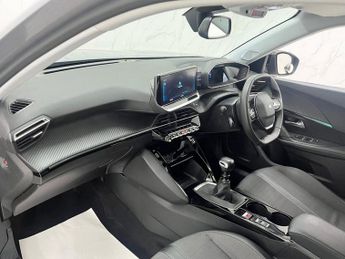 PEUGEOT 2008 1.2 PureTech Allure Premium + SUV 5dr Petrol Manual Euro 6 (s/s)