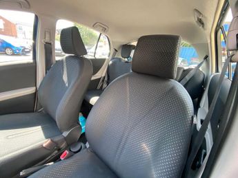 TOYOTA YARIS 1.33 Dual VVT-i TR Hatchback 5dr Petrol MultiMode Euro 4 (s/s) (