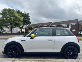MINI Electric Hatch Cooper SE 32.6kWh Level 3 Hatchback 3dr Electric Auto (184 ps)