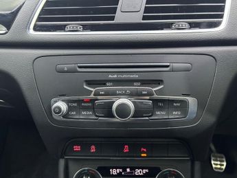 AUDI Q3 1.4 TFSI CoD Black Edition SUV 5dr Petrol S Tronic Euro 6 (s/s) 