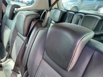 RENAULT GRAND SCENIC 1.6 dCi Dynamique TomTom MPV 5dr Diesel Manual Euro 5 (s/s) (130