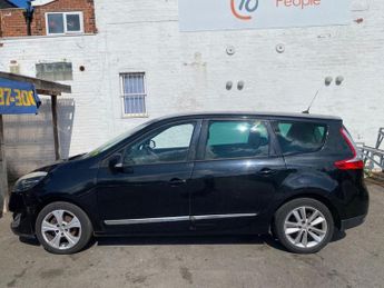 RENAULT GRAND SCENIC 1.6 dCi Dynamique TomTom MPV 5dr Diesel Manual Euro 5 (s/s) (130