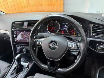 VOLKSWAGEN GOLF 2.0 TDI GT Estate 5dr Diesel DSG Euro 6 (s/s) (150 ps)