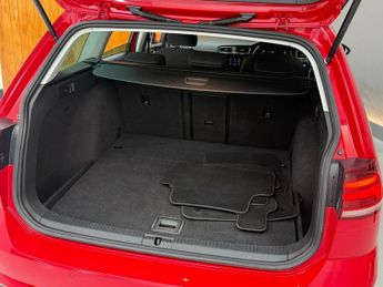 VOLKSWAGEN GOLF 2.0 TDI GT Estate 5dr Diesel DSG Euro 6 (s/s) (150 ps)