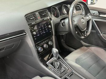 VOLKSWAGEN GOLF 2.0 TDI GT Estate 5dr Diesel DSG Euro 6 (s/s) (150 ps)