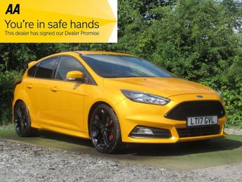 Ford Focus 2.0T EcoBoost ST-2 Hatchback 5dr Petrol Manual Euro 6 (s/s) (250