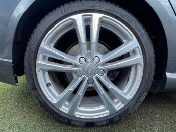 AUDI A3 2.0 TDI S line Sportback 5dr Diesel S Tronic Euro 6 (s/s) (150 p
