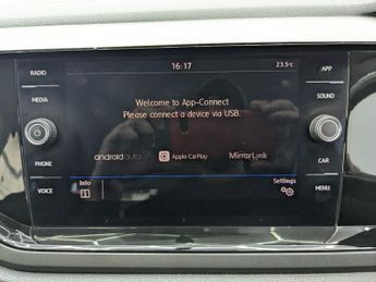 VOLKSWAGEN POLO 1.0 EVO SE Hatchback 5dr Petrol Manual Euro 6 (s/s) (80 ps)