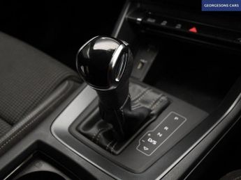 AUDI Q3 2.0 TDI 35 S line SUV 5dr Diesel S Tronic Euro 6 (s/s) (150 ps)