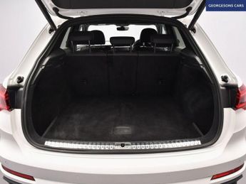 AUDI Q3 2.0 TDI 35 S line SUV 5dr Diesel S Tronic Euro 6 (s/s) (150 ps)