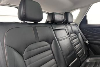 MG MG HS 1.5 T-GDI Exclusive SUV 5dr Petrol DCT Euro 6 (s/s) (162 ps)