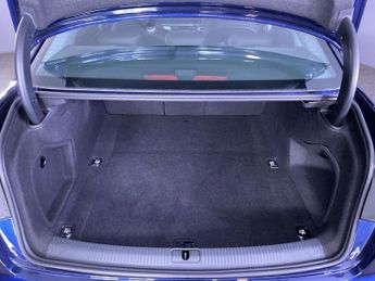 AUDI A4 2.0 TFSI 35 Technik Saloon 4dr Petrol S Tronic Euro 6 (s/s) (150