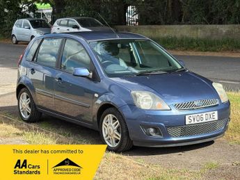 Ford Fiesta 1.4 Ghia Hatchback 5dr Petrol Manual (147 g/km, 79 bhp)