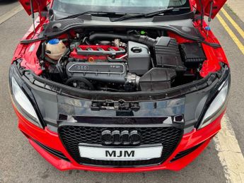 AUDI TT RS 2.5 TFSI Coupe 3dr Petrol S Tronic quattro Euro 5 (340 ps) * HUG