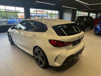 BMW 1 SERIES 1.5 118i M Sport (LCP) Hatchback 5dr Petrol DCT Euro 6 (s/s) (13