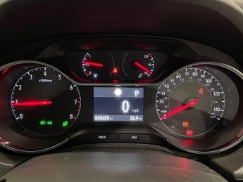 VAUXHALL GRANDLAND X 1.2 Turbo GPF Sport Nav SUV 5dr Petrol Auto Euro 6 (s/s) (130 ps