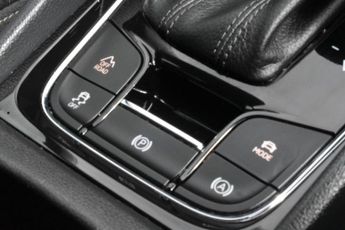 SKODA KAROQ 2.0 TDI SE L SUV 5dr Diesel DSG 4WD Euro 6 (s/s) (150 ps)