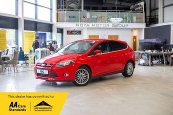 Ford Focus 1.6 TDCi Zetec Hatchback 5dr Diesel Manual Euro 5 (s/s) (115 ps)