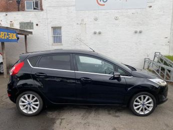 FORD FIESTA 1.0T EcoBoost Titanium Hatchback 5dr Petrol Manual Euro 6 (s/s) 