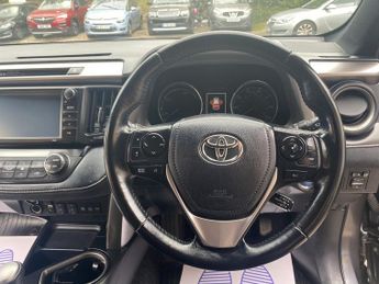 TOYOTA RAV4 2.5 VVT-h Design SUV 5dr Petrol Hybrid CVT Euro 6 (s/s) (197 ps)