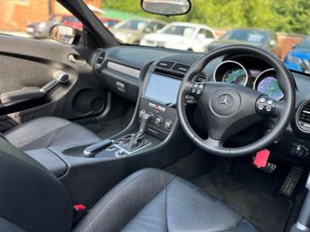 MERCEDES-BENZ SLK 1.8 SLK200 Kompressor Convertible 2dr Petrol Automatic (211 g/km