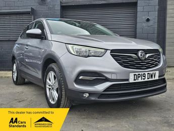 Vauxhall Grandland 1.2 Turbo GPF SE SUV 5dr Petrol Manual Euro 6 (s/s) (130 ps)