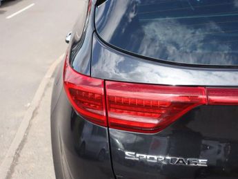KIA SPORTAGE 1.6 CRDi GT-Line SUV 5dr Diesel DCT AWD Euro 6 (s/s) (134 bhp)
