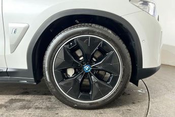 BMW IX3 80kWh Premier Edition SUV 5dr Electric Auto (286 ps) 1 Owner, Pa
