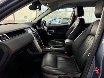 LAND ROVER DISCOVERY SPORT 2.0 Si4 SE Tech SUV 5dr Petrol Auto 4WD Euro 6 (s/s) (240 ps)