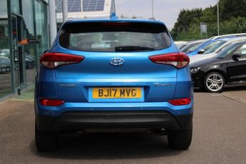 HYUNDAI TUCSON 1.7 CRDi Blue Drive SE Nav SUV 5dr Diesel DCT Euro 6 (s/s) (141 