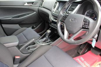 HYUNDAI TUCSON 1.7 CRDi Blue Drive SE Nav SUV 5dr Diesel DCT Euro 6 (s/s) (141 