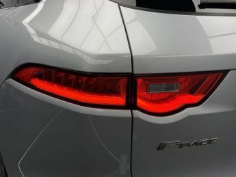 JAGUAR F-PACE 2.0 D180 R-Sport SUV 5dr Diesel Auto AWD Euro 6 (s/s) (180 ps)