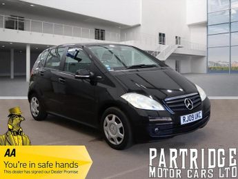Mercedes A Class 1.5 A150 BlueEfficiency Classic SE Hatchback 5dr Petrol Manual (