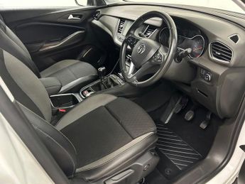 VAUXHALL GRANDLAND X 1.2 Turbo Griffin Edition SUV 5dr Petrol Manual Euro 6 (s/s) (13