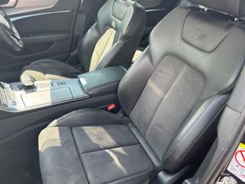 AUDI A6 AVANT 2.0 TDI 40 S line Estate 5dr Diesel S Tronic Euro 6 (s/s) 