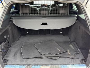 MERCEDES-BENZ C-CLASS 2.0 C200 AMG Line (Premium) Estate 5dr Petrol G-Tronic+ 4MATIC E