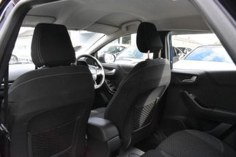FORD PUMA 1.0T EcoBoost MHEV Titanium SUV 5dr Petrol Hybrid DCT Euro 6 (s/