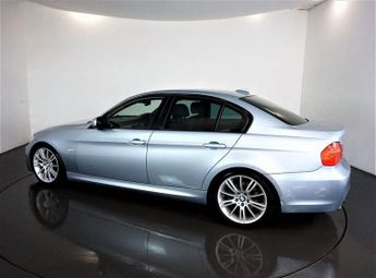 BMW 3 SERIES 2.0 320d M Sport Saloon 4dr Diesel Steptronic-LOW MILEAGE EXAMPL