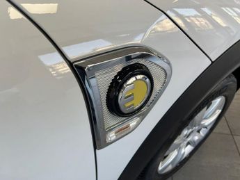 MINI COUNTRYMAN 1.5 7.6kWh GPF Cooper SE SUV 5dr Petrol Plug-in Hybrid Auto ALL4