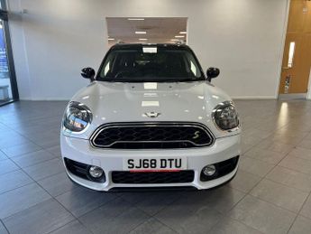 MINI COUNTRYMAN 1.5 7.6kWh GPF Cooper SE SUV 5dr Petrol Plug-in Hybrid Auto ALL4