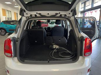 MINI COUNTRYMAN 1.5 7.6kWh GPF Cooper SE SUV 5dr Petrol Plug-in Hybrid Auto ALL4